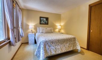 2 Mountainview Rd 6, Bartlett, NH 03812