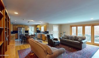 2875 PINE RIDGE Rd, Montoursville, PA 17754