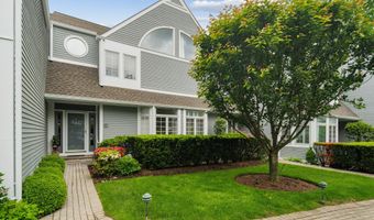 44 Hale Ln, Darien, CT 06820