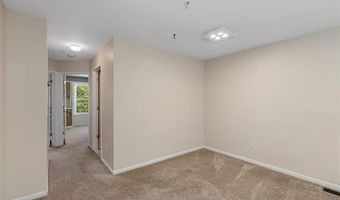 2847 BARCLAY Way, Ann Arbor, MI 48105