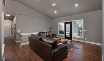 749 Summer Ridge Rd, Bozeman, MT 59715