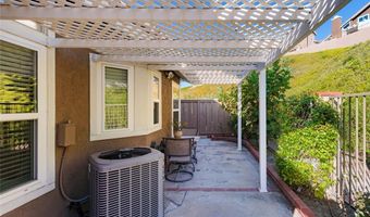 830 S Sapphire Ln, Anaheim, CA 92807