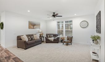 10790 Downhill Dr, Belle Fourche, SD 57717