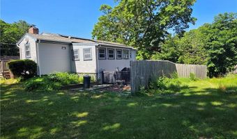 1 Hopkins Ct, Coventry, RI 02816