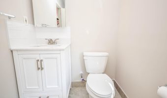9107 LINDALE Dr, Bethesda, MD 20817