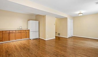5194 KIMSCOTT Ct, Annandale, VA 22003