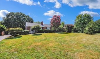21101 CLARKSBURG Rd, Boyds, MD 20841