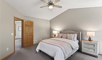 15838 Xeon St NW, Andover, MN 55304