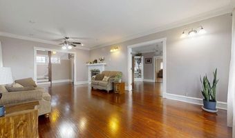 229 E Jefferson St, Arcola, IL 61910