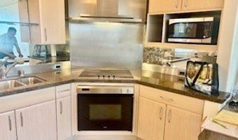 88 Piikoi St 1307, Honolulu, HI 96814