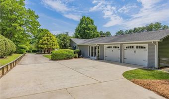 729 Fesmire St, Asheboro, NC 27205