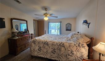 56449 MAPLE Rd, Astor, FL 32102
