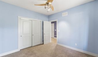 820 Greenwood Hills Dr, Adel, IA 50003