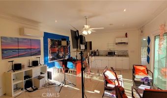 3601 Dellvale Pl, Encino, CA 91436