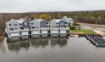 3608 Cincinnati Ave 5, Alanson, MI 49706