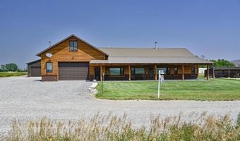 11 Happy Trails Rd, Cody, WY 82414