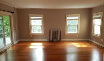 49 Merton Rd 2, Newport, RI 02840