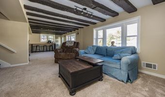 820 SHARPLESS Rd, Hockessin, DE 19707