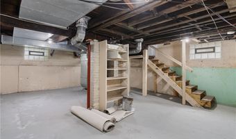 1012 Brown St, Akron, OH 44301