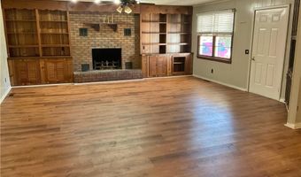 721 WOODLAND Rd, Alexander City, AL 35010
