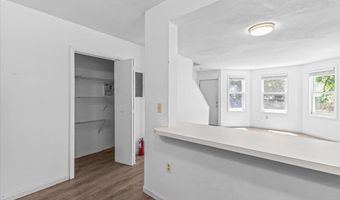 21 Hyde St 4, Burlington, VT 05401
