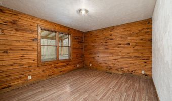 15562 Lawrence 1170, Aurora, MO 65605