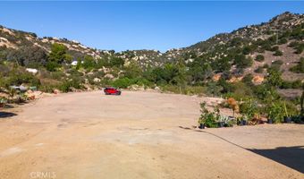 5589 Rainbow Creek Rd, Fallbrook, CA 92028