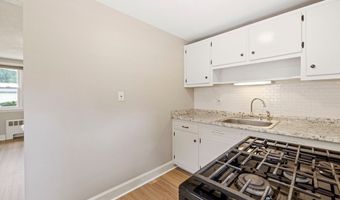 42 Neillian St 42, Bedford, MA 01730