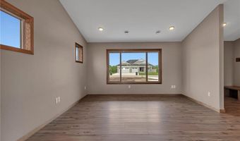 212 Woolgrass Way, Avon, MN 56310