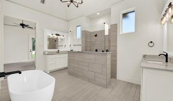 201 Tankhouse Ter, Weatherford, TX 76085