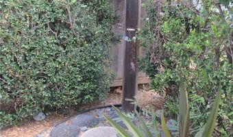 5578 Pia St #A, Honolulu, HI 96821