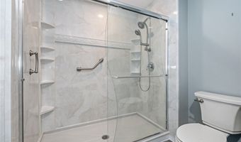 212 Adams Pointe Blvd 7, Adams Twp., PA 16046