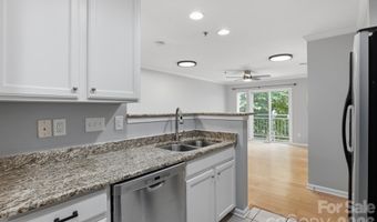 3921 Picasso Ct, Charlotte, NC 28205