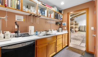 11931 SE HOOD VIEW Rd, Amity, OR 97101