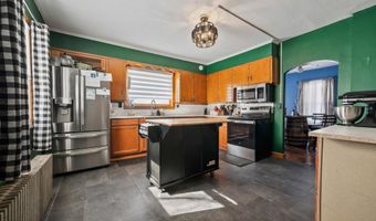 66 Spruce St, Berlin, NH 03570