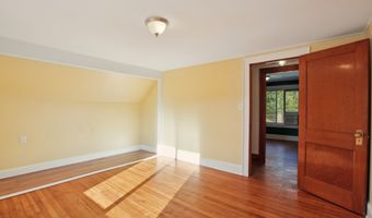 108 Woodland Ave, Bloomfield, CT 06002