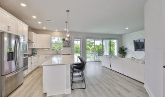 5511 DEL CORONADO Dr, Apollo Beach, FL 33572