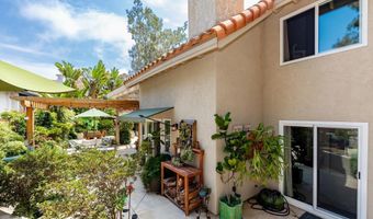 2708 Grove Ave, Carlsbad, CA 92008