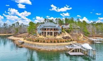 114 Sailors Pt, Alexander City, AL 35010