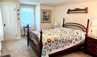 6301 Hiram Ave, Ashtabula, OH 44004