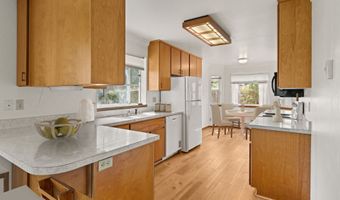 17345 BLUEBERRY Dr, Brookings, OR 97415