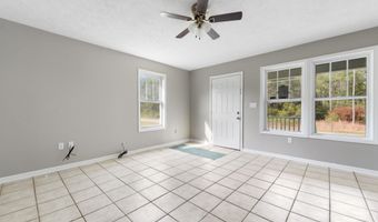 6077 E Kemper St, Bay St. Louis, MS 39520