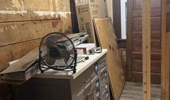 244 E Main St, Bells, TN 38006