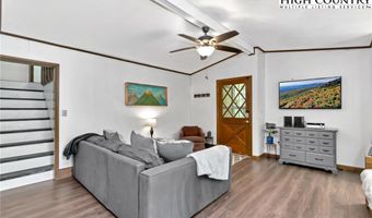 236 Laurel Ridge Rd, Banner Elk, NC 28604