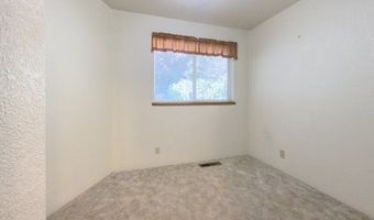 17264 MOUNTAIN Dr, Brookings, OR 97415