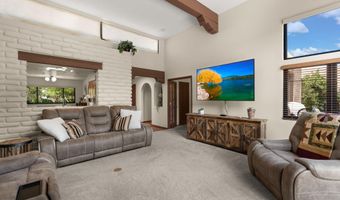 2740 TRAMWAY Cir NE, Albuquerque, NM 87122
