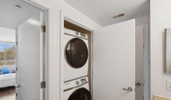 355 I St SW #601, Washington, DC 20024