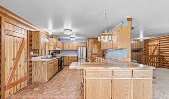 11597 Corp Ranch Rd, Ashland, OR 97520