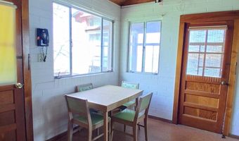 72 Lakeview Cir, Alma, KS 66401