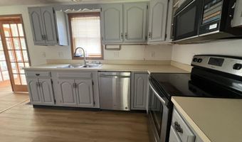 200 Dogwood Ter, Albrightsville, PA 18210